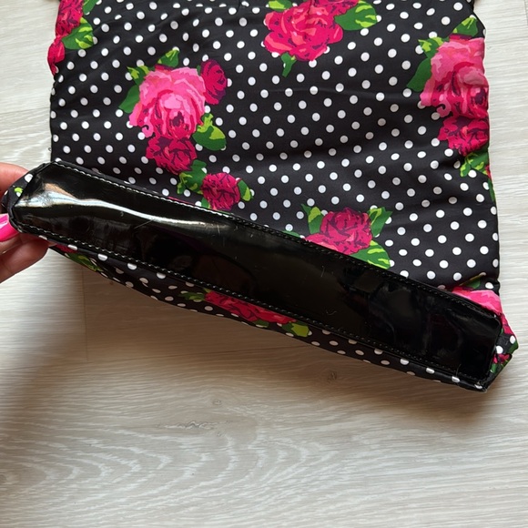 Betsey Johnson Floral Crossbody Purse - Picture 5 of 8